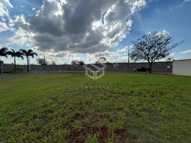 TERRENO À VENDA NO CONDOMINIO TERRAS DE SÃO BENTO II EM LIMEIRA-SP