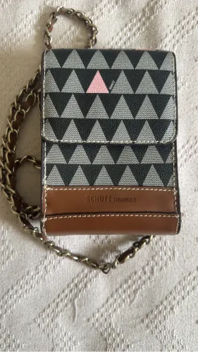 Bolsa Crossbody marca Schutz