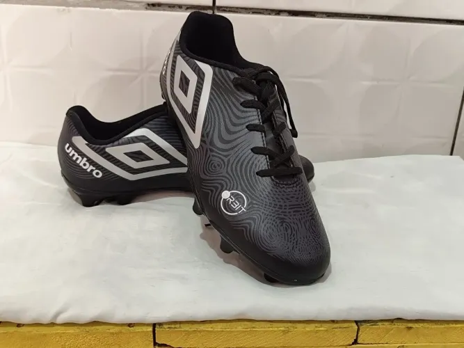 CHUTEIRA UMBRO