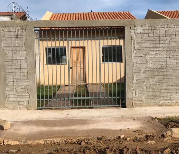 ALUGA-SE CASA NO BONSUCESSO 