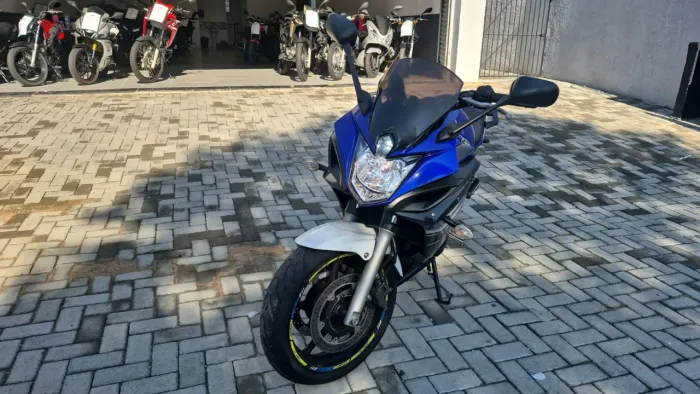 YAMAHA XJ6 F 2013