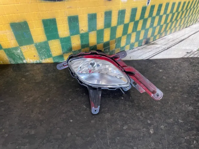 Farol de milha lado esquerdo kia picanto 2013 92201-1yo