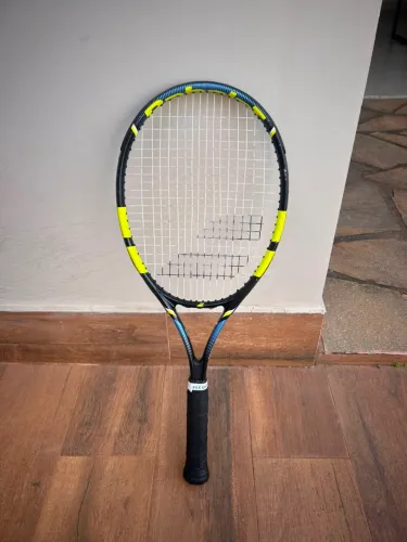 Raquete de Tênis Babolat Voltage 270g