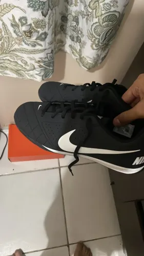 tenis de futsal