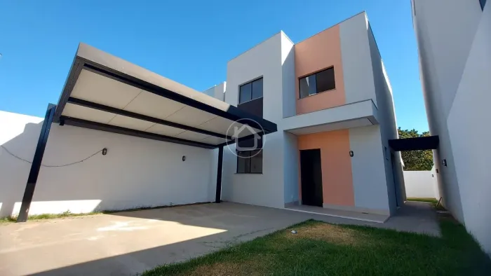 SOBRADO 3 QUARTOS SENDO 1 SUÍTE