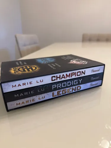 Box - 3 livros - LEGEND