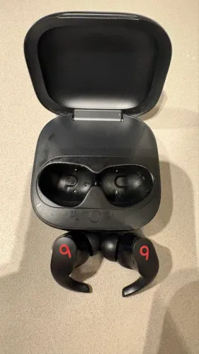 Beats Fit Pro earbuds fone ouvido preto