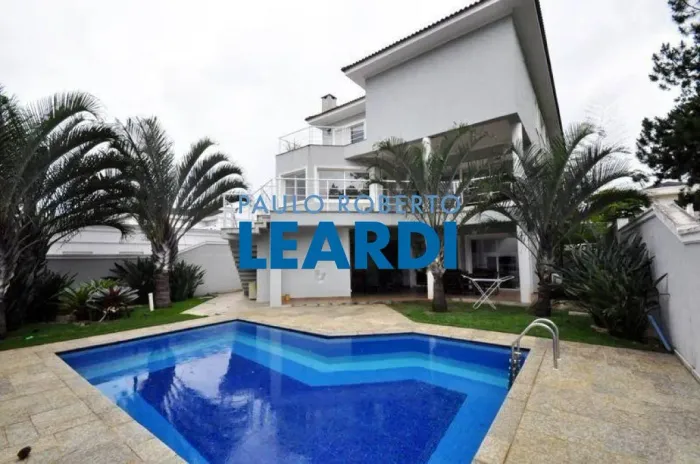 CASA EM CONDOMÍNIO - TAMBORÉ - SP