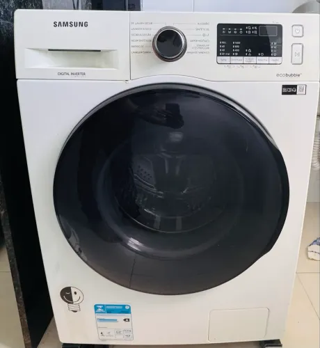 Máquina de lavar e secar 