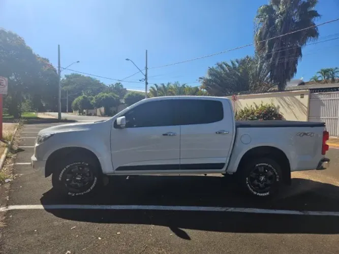 Chevrolet S10 Pick-up LT 2.8 TDI 4X4 CD Diesel AUT 2015