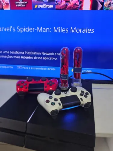 PlaPLAYSTATION 4 SLIM ORIGINAL 