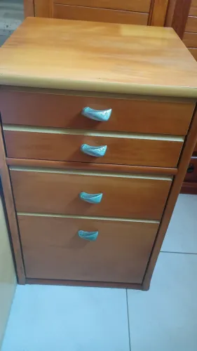 Móvel escritório ou criado mudo 