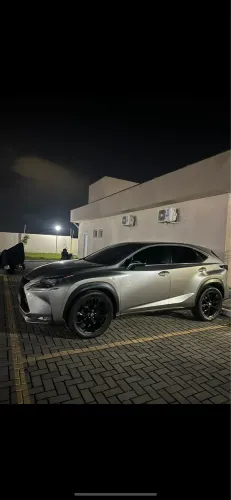 Lexus NX-200T F-sport 2.0 16V 238cv Aut. 2015