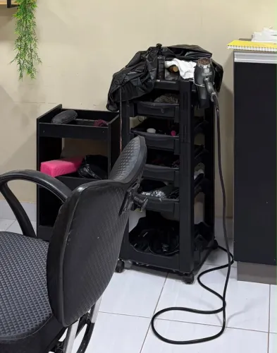 Vendo móveis de salão