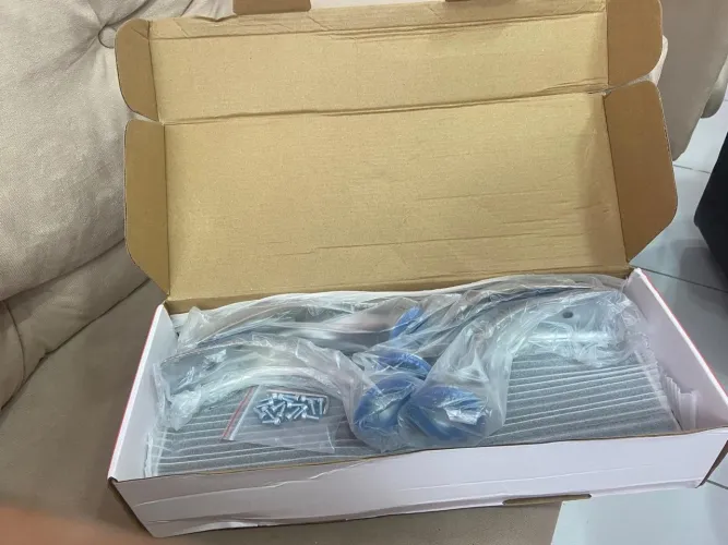 Vendo apoio para mão (manicure)