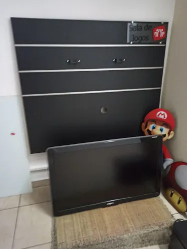 Painel mais tv 43 polegadas mais tapete 