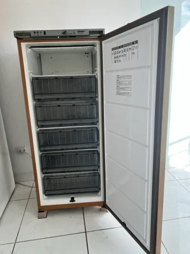 Freezer Vertical - Cônsul 280 Litros - MUITO econômico