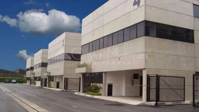Galpão para alugar, 750 m² / Condominio Fechado- Quitaúna - Osasco/SP