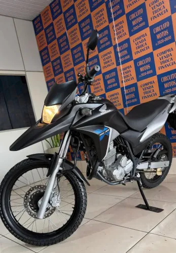 XRE 300 - 2015<br>