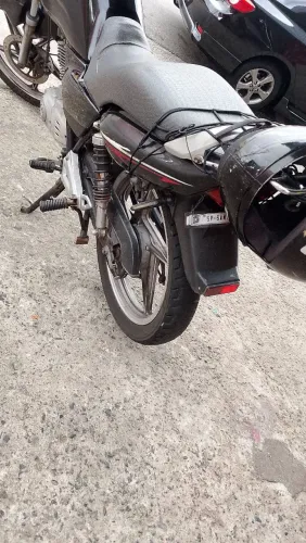 Vendo moto Suzuki