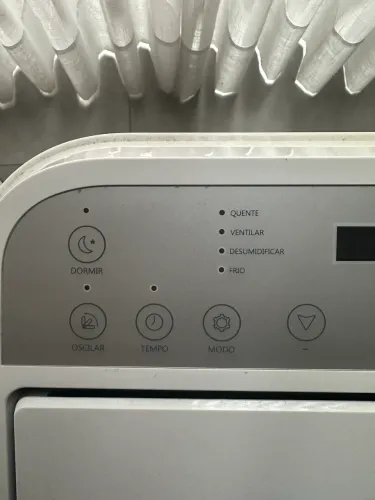 Climatizador Philco portátil 12.000btus