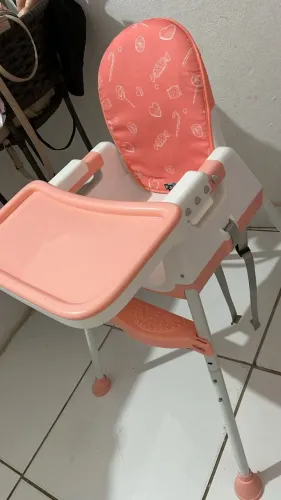 Cadeirinha alimentação e bebê conforto
