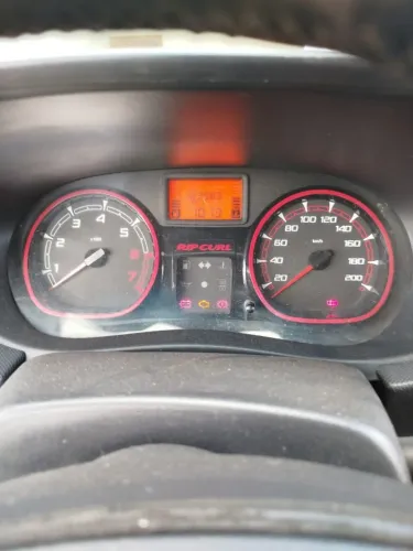 Renault Sandero Stepway Hi-f. R. Curl 1.6 16V 5P 2012