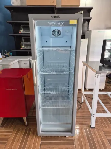 Expositor Venax 209 litros