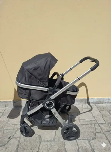 Carrinho Chicco Urban 2 em 1 (Vira Moisés) + Kit Extra de Capota e Estofamento