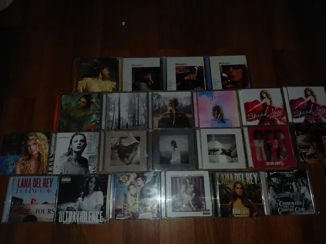 Cds Taylor Swift, lana del rey