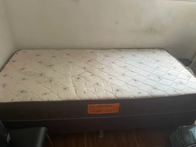 Cama de solteiro