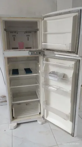 Geladeira duplex Brastemp 