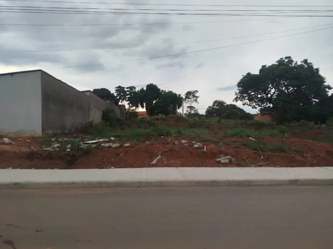 Lote no Buriti Sereno em Avenida próximo ao Anel Viário.