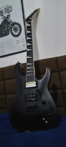 Guitarra jackson j22 + captador sustainer