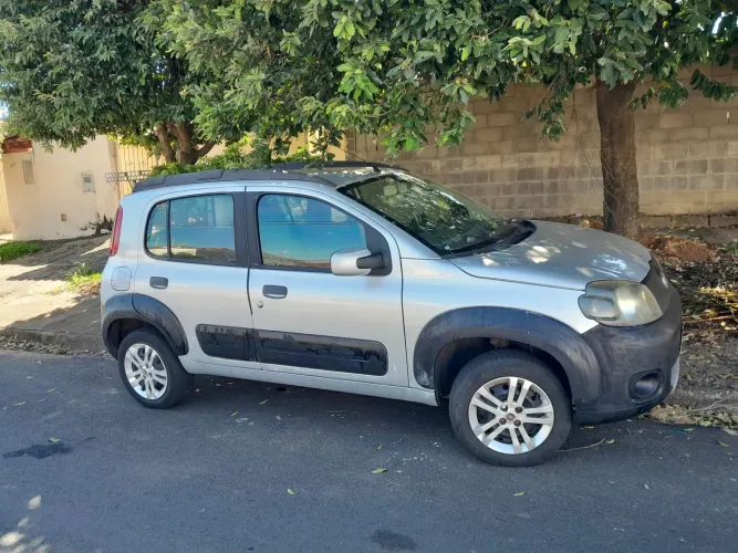 Fiat Uno WAY Celeb. 1.0 EVO Fire Flex 8V 5P 2011