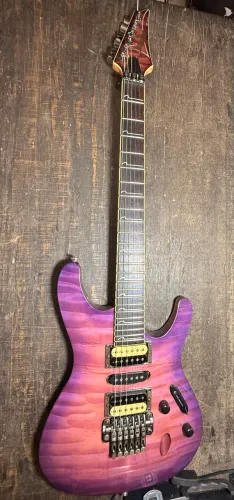 Guitarra Ibanez S570DXQM 2011 Bright Burst Blue - Top!!!