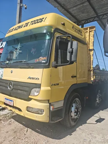 Mercedes Atron 2428 Bitruk Cabinado