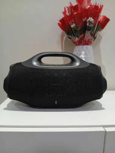 Bombox JBL  Bombox 4 linha Premium 