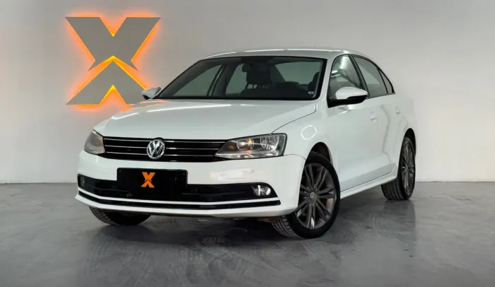 Volkswagen Jetta Comfortline 1.4 TSI 16V 4P Aut. 2016