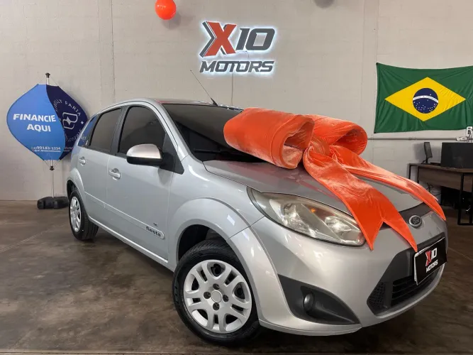 Ford Fiesta SE Plus 1.6 16V Flex Aut. 5P 2014