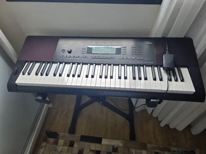 Teclado casio ctk-5200