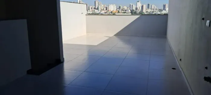 Cobertura à Venda no Parque das Nações - 120m², 2 Dormitórios e Elevador. REF: 18056