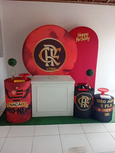 Decoração e pegue e monte