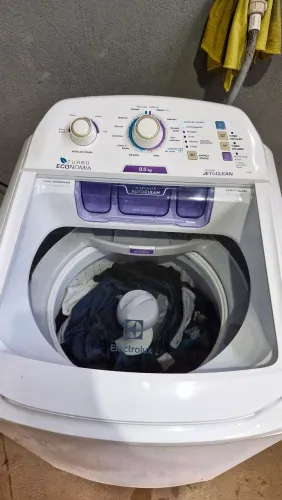 MÁQUINA DE LAVAR 8,5KG
