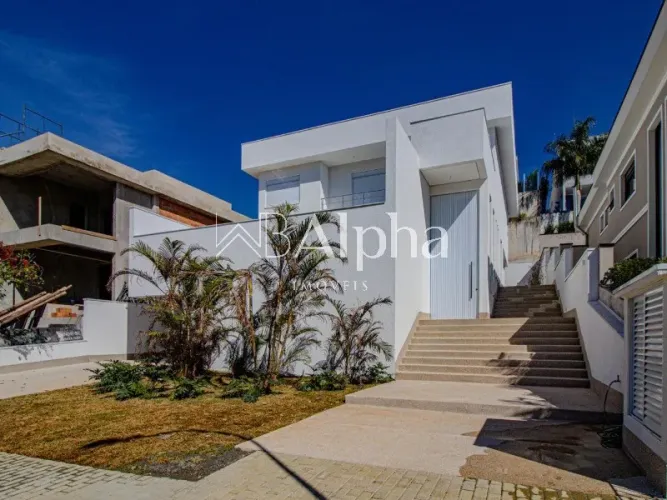 Casa nova a venda no Condomínio Burle Marx em Santana de Parnaíba - SP