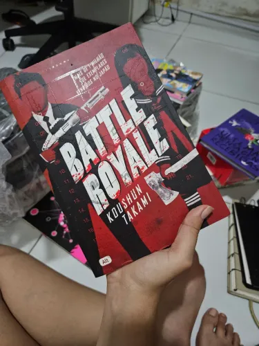 LIVRO BATTLE ROYALE