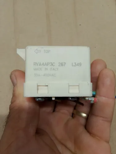 Relé de partida para compressor