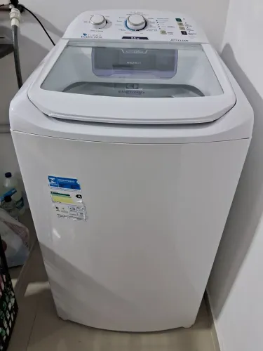 Maquina de lavar roupas