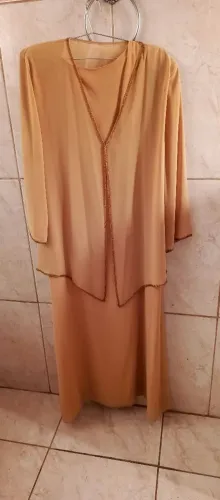Vestido Dourado/amarelado escuro tamanho 46