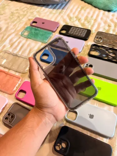 Capinha IPhone 13/14 Transparente Preta Anti-Impacto